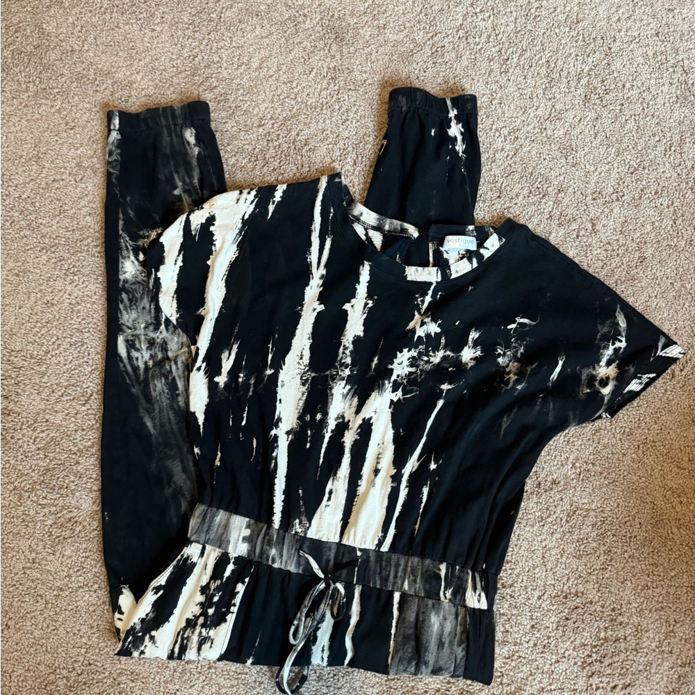Vestique - Tie-Dye Jumpsuit